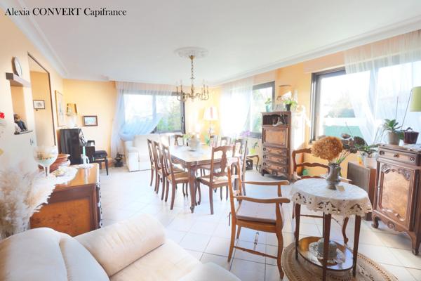 🏡 Maison familiale de 190 m² sur 1 386 m² de terrain – Corgenon proche commerces