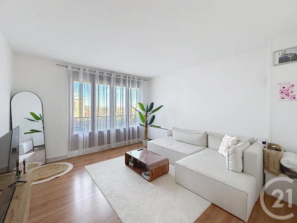 Appartement Studio à vendre  1 pièce - 32,01 m 2   SENS  - 89