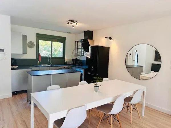 Location Maison 4 pièces 100 m2 à Prades-le-Lez