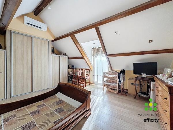 Maison 5 pièces - 145 m² Exclusivité efficity