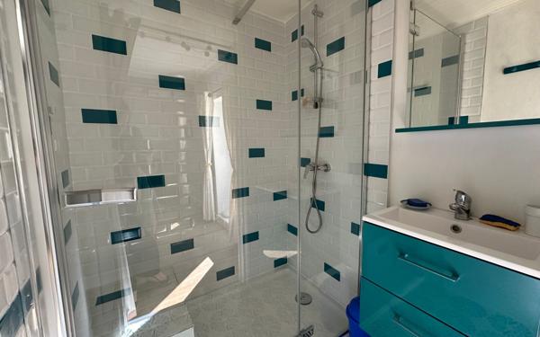 Maison à vendre    7 pièces •  Caudrot