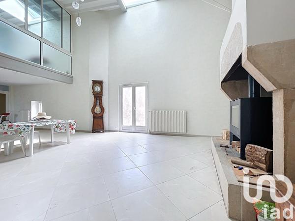 Maison à vendre 6 pièces 174 m² Saint-Laurent-d'Agny