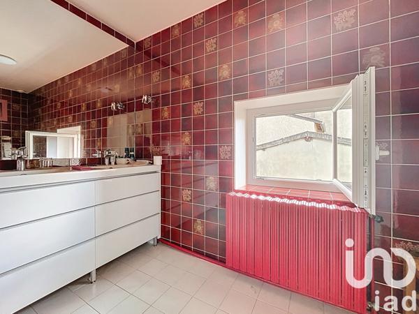 Maison à vendre 6 pièces 174 m² Saint-Laurent-d'Agny