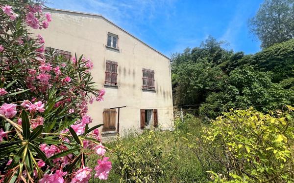 Maison à vendre    5 pièces •  Fanjeaux