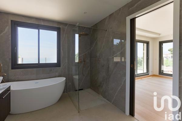 Maison à vendre 5 pièces 259 m² Menton