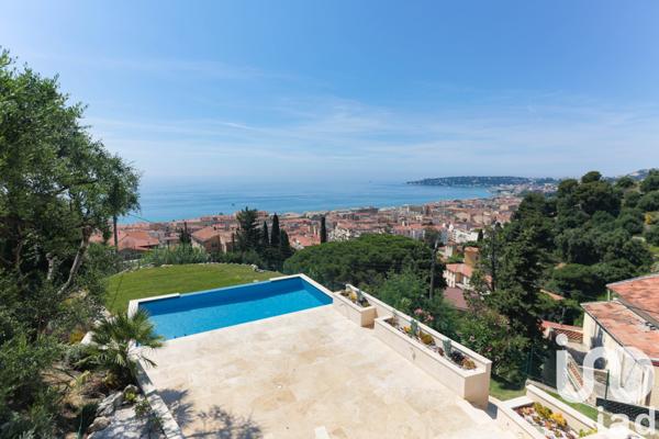 Maison à vendre 5 pièces 259 m² Menton