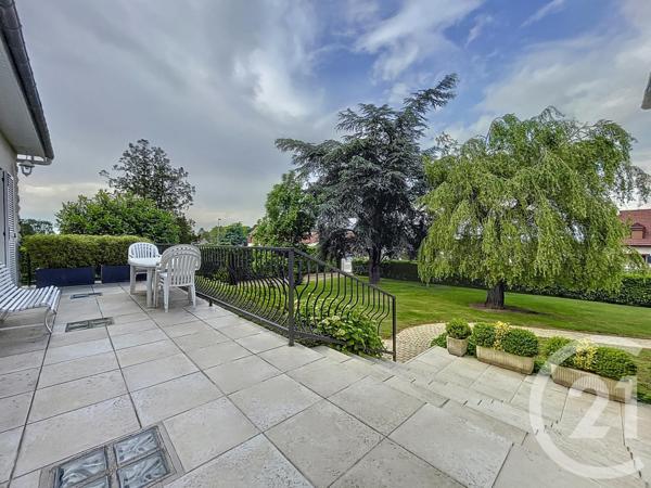 Maison à vendre  5 pièces - 299,72 m2 TRICOT - 60