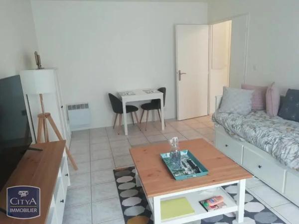 Appartement à louer 2 pièces 49.4m²