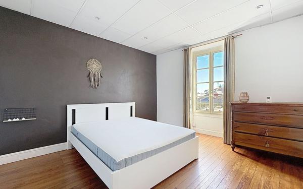 Appartement à vendre    4 pièces • 112 m2 Pau