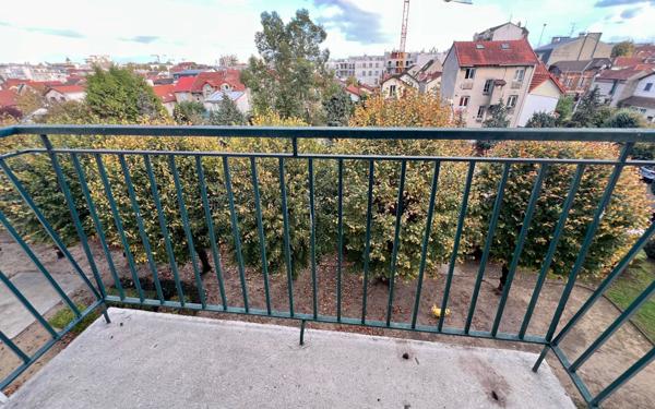 Appartement à vendre    3 pièces • 54,31 m2 Le Bourget