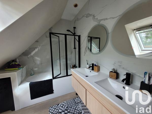 Maison à vendre 7 pièces 140 m² La Celle-les-Bordes