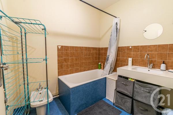 Appartement T1 à vendre  2 pièces - 39,50 m2 LAVAL - 53