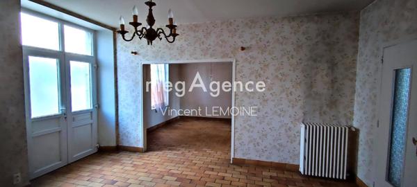 Maison à AVRANCHES, 50300 - 5 pièces 107m²