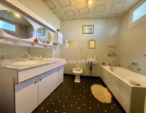 Maison à vendre 9 pièces de 201 m²