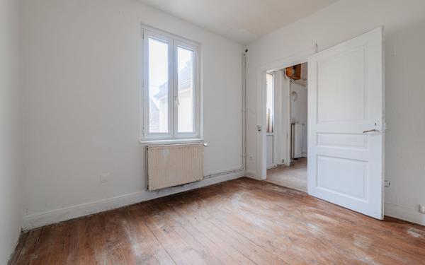 Appartement à vendre    3 pièces • 39,78 m2 Strasbourg