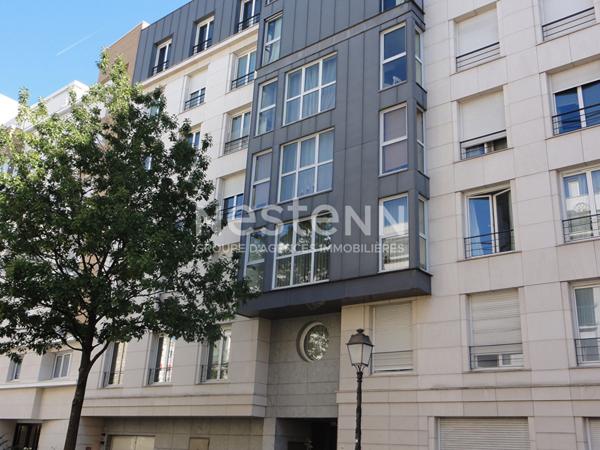 Courbevoie Bécon appartement à vendre 4 pièces récent avec balcon-cave-2 pkg