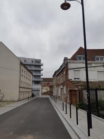 Local professionnel / commercial proche centre arsenal