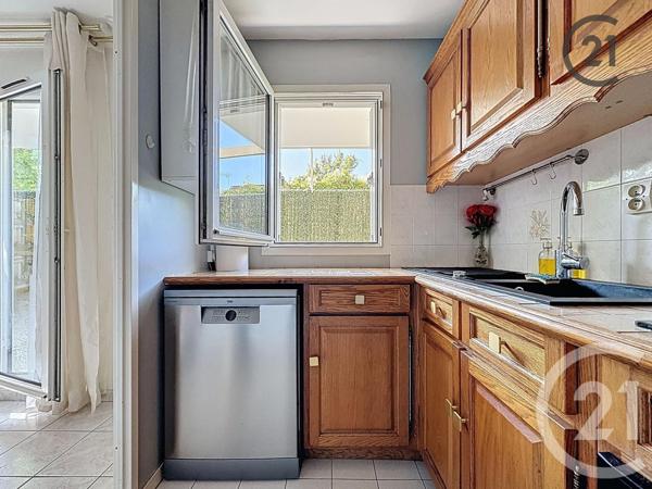 Appartement F2 à vendre  2 pièces - 43,08 m2 COMBS LA VILLE - 77