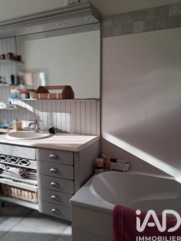 Maison à vendre 7 pièces 197,25 m² Alençon