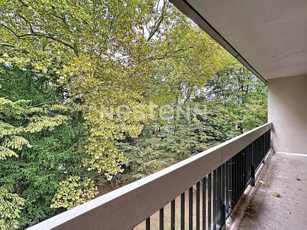 Appartement 4 pièces à Chilly-Mazarin, résidence Domaine de Bel Abord proche des commerces, des transports et axes routier.