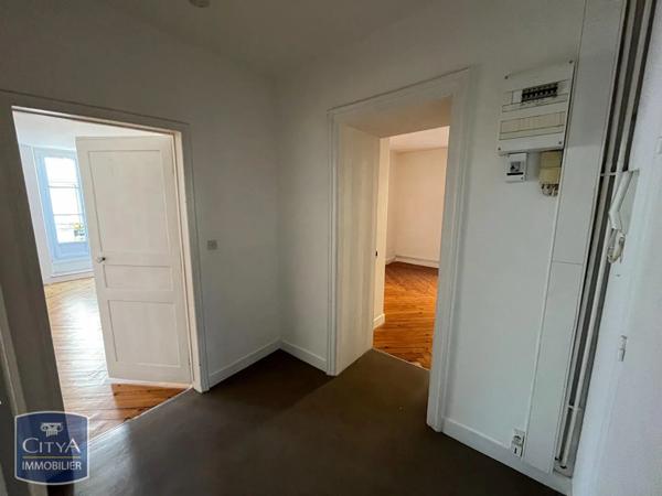 Appartement à louer 3 pièces 77.85m²