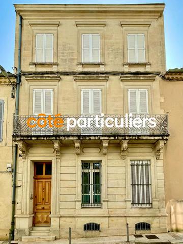 Vente Maison234 m² - 10 Pièces - NIMES (30000)