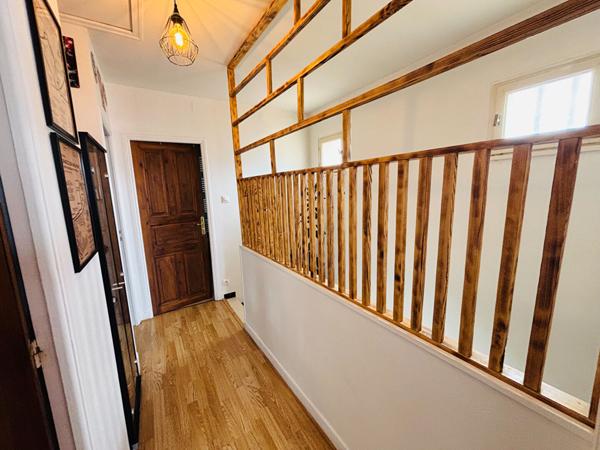 CARCASSONNE, maison rénovée avec jardin et garage