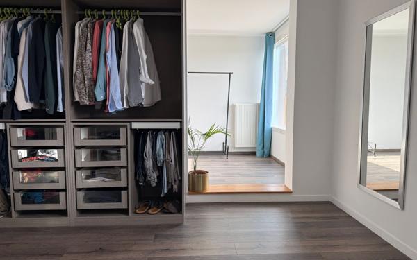 Maison à vendre    6 pièces • 165,30 m2 La Ville-du-Bois