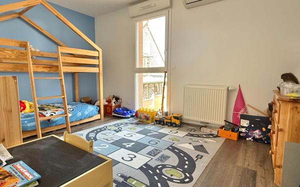 Maison à vendre    6 pièces • 165,30 m2 La Ville-du-Bois