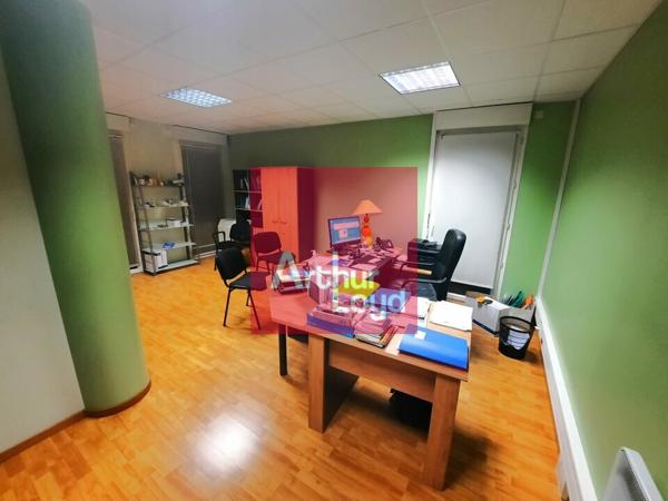 CLERMONT FERRAND A VENDRE BUREAUX 110 M² - IDEAL PROFESSIONS LIBERALES