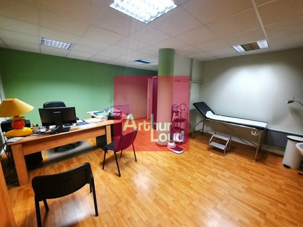 CLERMONT FERRAND A VENDRE BUREAUX 110 M² - IDEAL PROFESSIONS LIBERALES