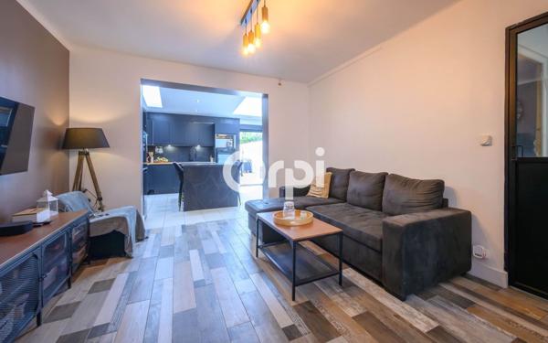 Maison à vendre    4 pièces •  Merville