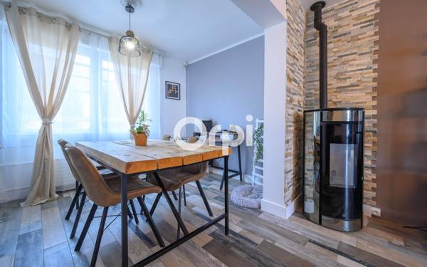 Maison à vendre    4 pièces •  Merville