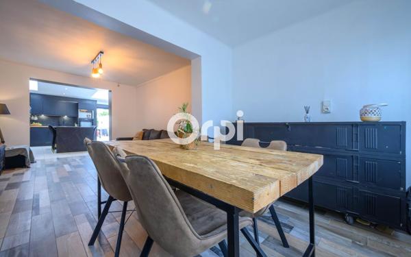 Maison à vendre    4 pièces •  Merville