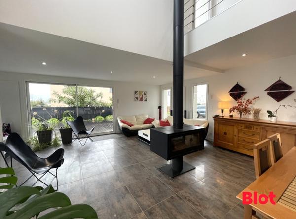 Maison 8 pièce(s)