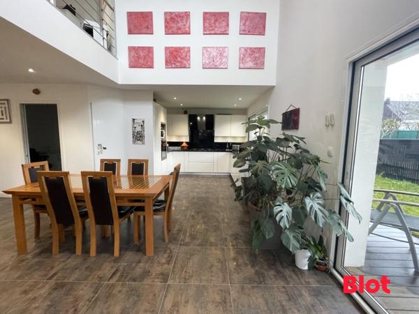Maison 8 pièce(s)
