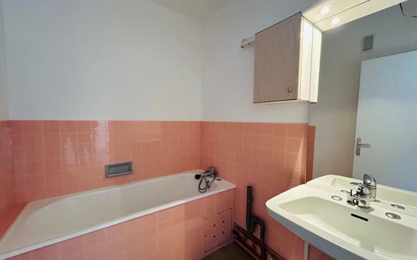 Appartement à louer    4 pièces • 90,90 m2 Châtellerault