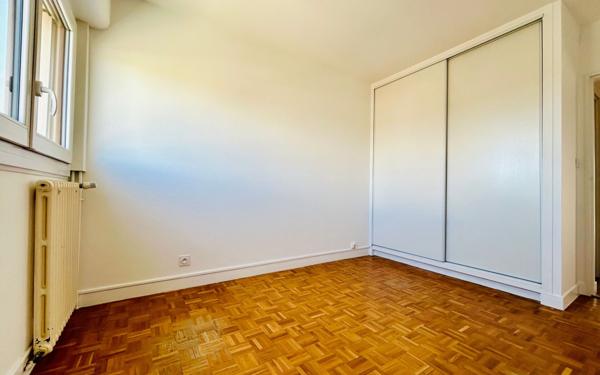 Appartement à louer    4 pièces • 90,90 m2 Châtellerault