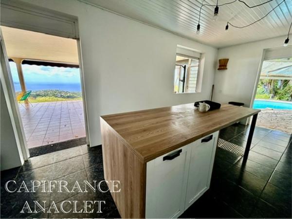 ❤️ Coup de cœur ❤️ À vendre à CASE PILOTE somptueuse Villa P5 de 231.36 m² sur 3812 m² de terrain