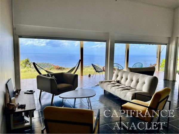 ❤️ Coup de cœur ❤️ À vendre à CASE PILOTE somptueuse Villa P5 de 231.36 m² sur 3812 m² de terrain