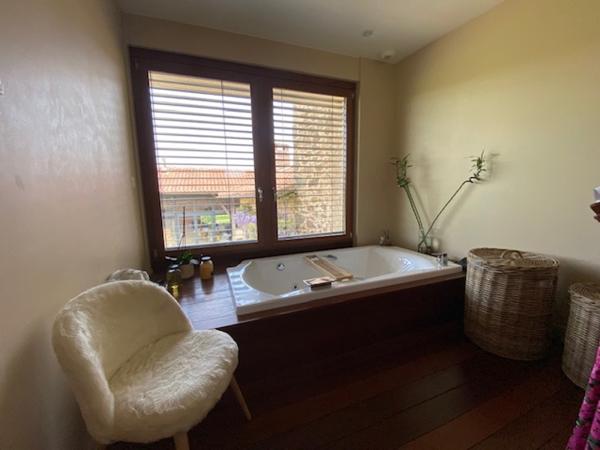 Maison à vendre |                                       Rochechouart |                                        6 pièces  |  281 m²
