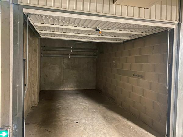 Stationnement à louer    14,31 m2 Lyon 3