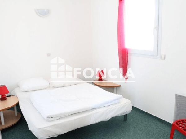 Location Appartement meublé 2 pièces 32.33 m² - 16 RUE DE LA SOLE La Rochelle 17000