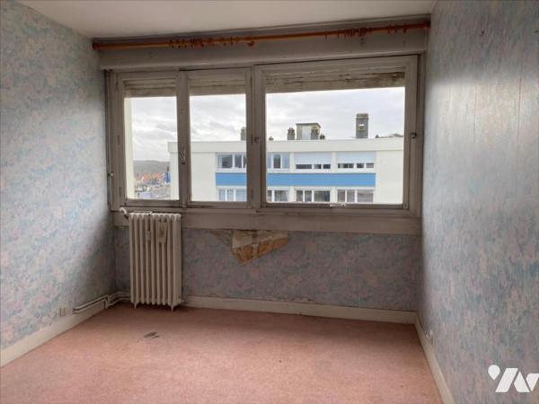 Appartement de Type 3 au dernier étage avec ascenseur