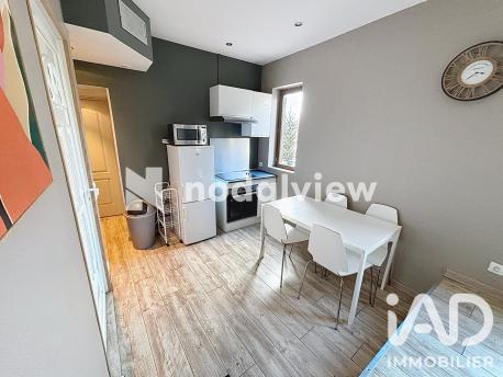 Location appartement 2 pièces 29 m² Troyes