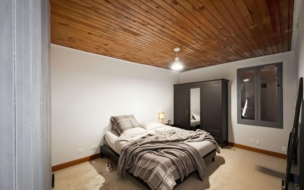 Immeuble à vendre    5 pièces •  Beaucaire