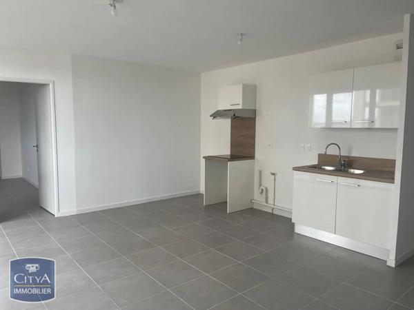 Appartement à louer 3 pièces 66.98m² Bordeaux (33800)