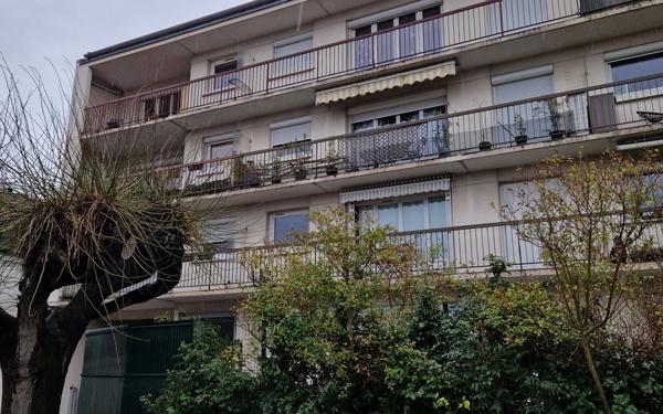 Appartement à vendre    4 pièces • 81,79 m2 Sucy-en-Brie