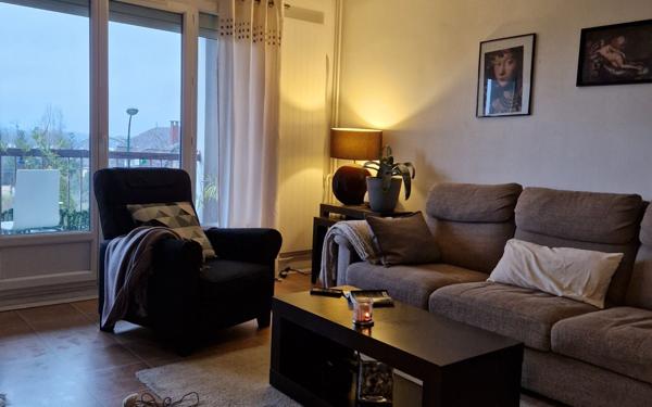 Appartement à vendre    4 pièces • 81,79 m2 Sucy-en-Brie