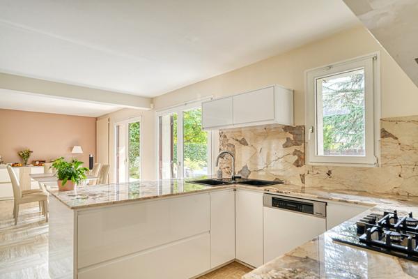 Magnifique maison 140m2 + Sous sol total